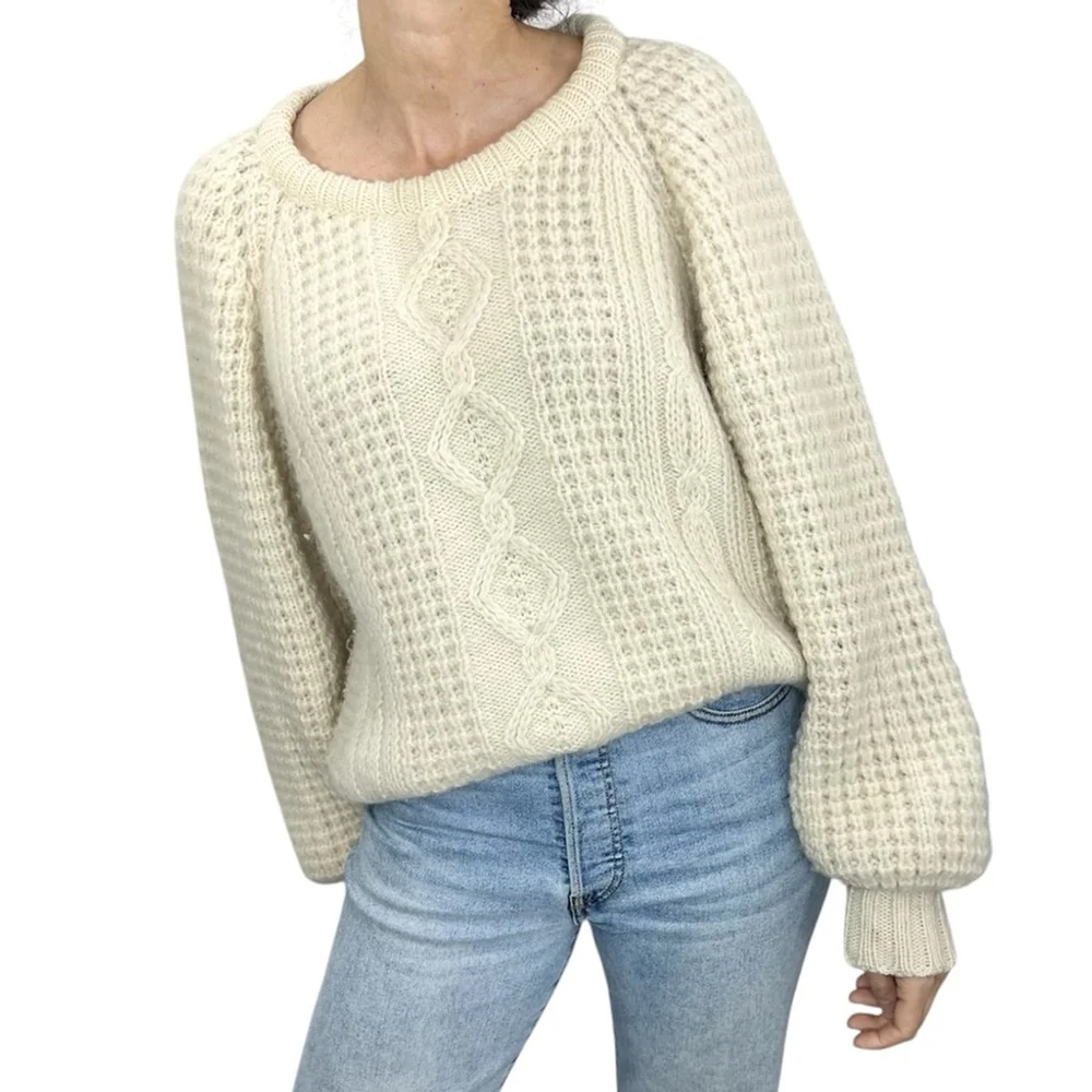 Vintage stunning wool